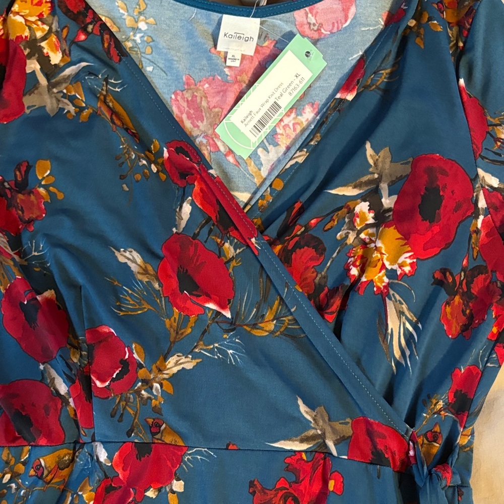 Kaileigh Blue and Red Floral Midi Dress